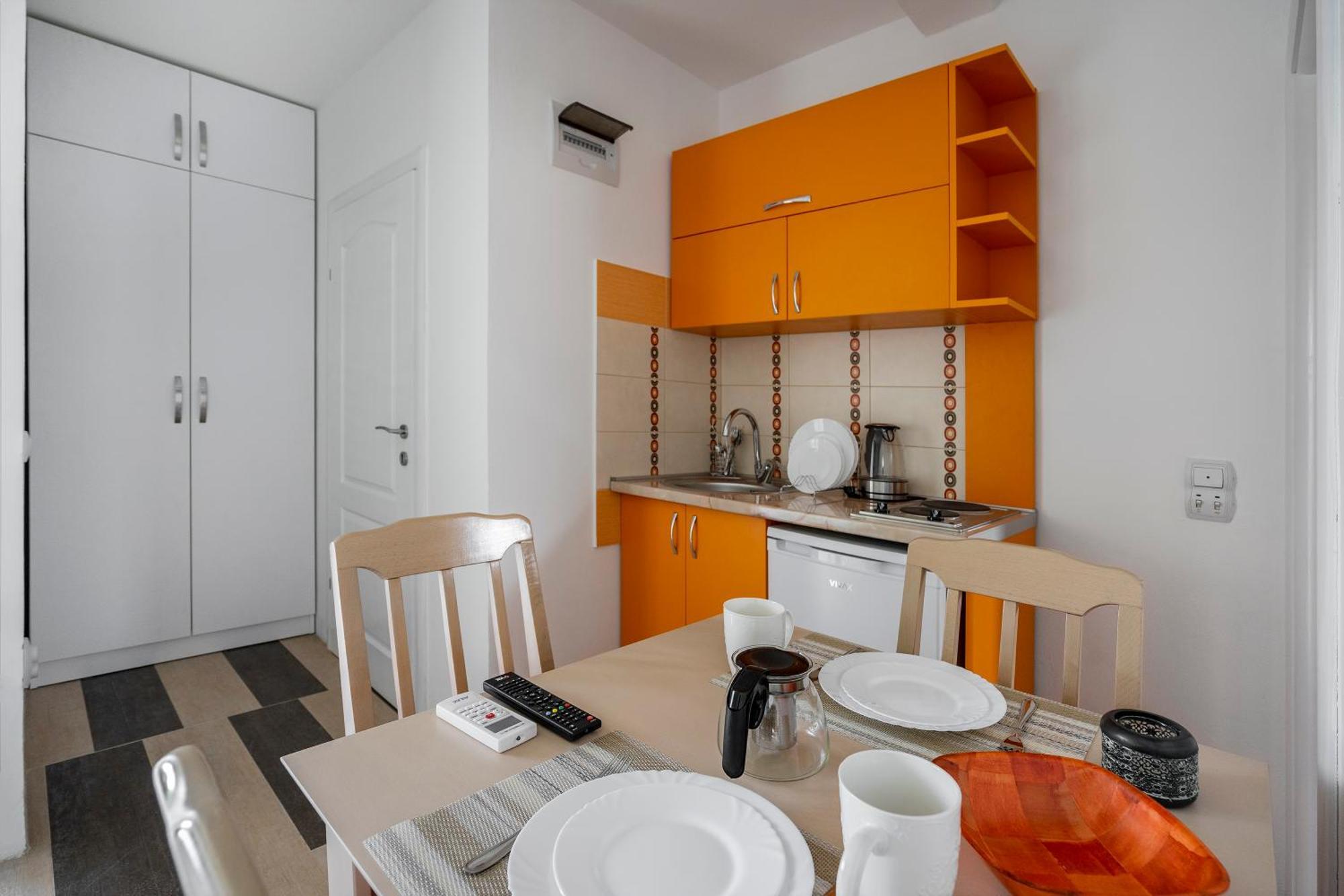 Apartments Natali バール エクステリア 写真