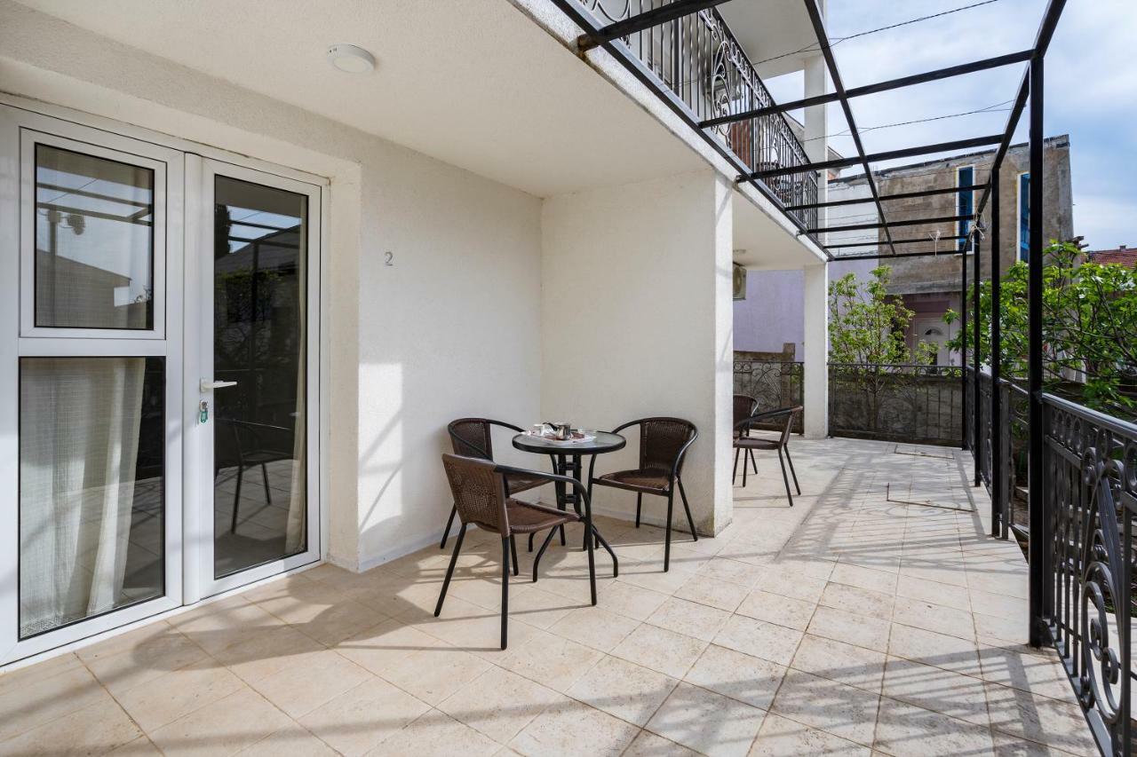 Apartments Natali バール エクステリア 写真