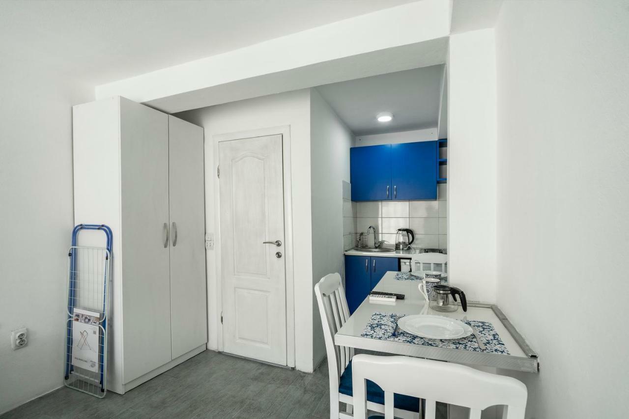 Apartments Natali バール エクステリア 写真