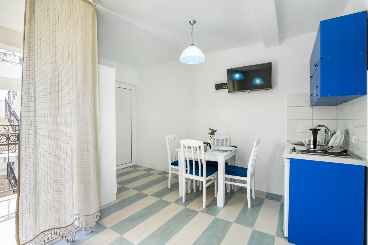 Apartments Natali バール エクステリア 写真